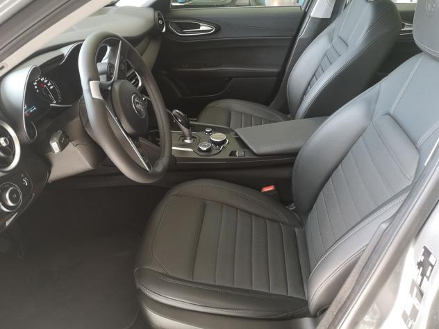 Alfa Romeo Giulia 2.2 Turbodiesel 150 CV AT8 Business - Foto 3