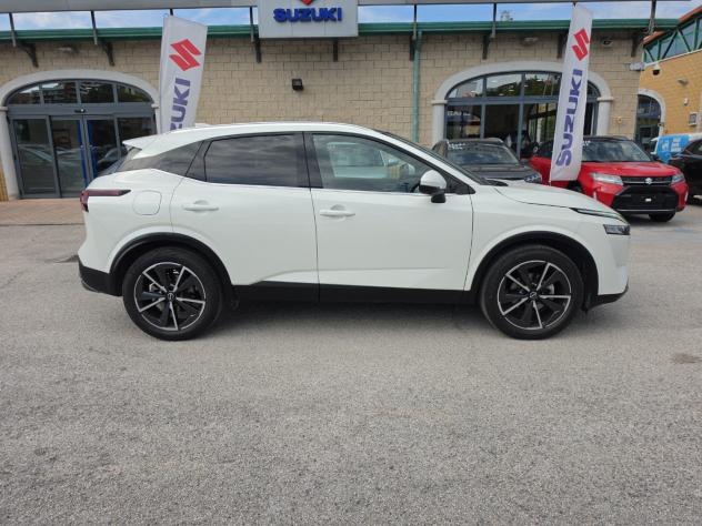 Nissan Qashqai 1.3 MHEV 140 Tekna - Foto 4