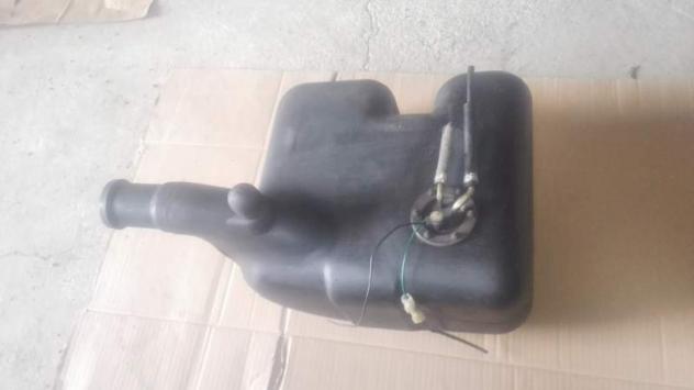 Serbatoio Gasolio con galleggiante Motocarro Ape Max Diesel - Foto 2