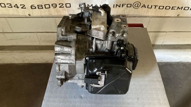 Cambio automatico Audi A3 8V 2.0 TDI del 2015 (QSD) - Foto 4