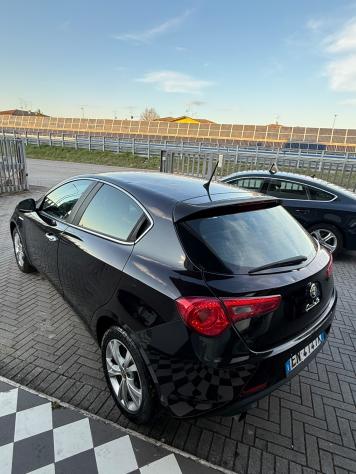 Alfa Romeo Giulietta 1.4 Turbo 120 CV GPL Distinctive - Foto 4