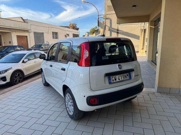 Fiat Panda 1.0 FireFly S&S Hybrid Pandina - Foto 3