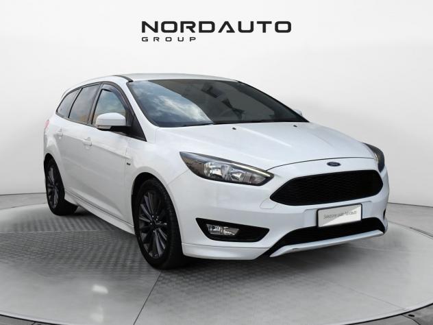 Ford Focus 3ª serie 1.5 TDCi 120 CV Start&Stop SW ST Line - Foto 2