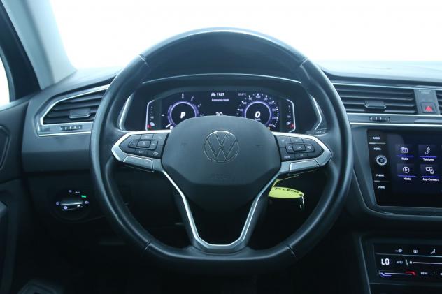 Volkswagen Tiguan 1.4 TSI eHYBRID Life DSG / Fari LED - Digital Cockpit Pro - App-Connect Wireless - Park Pilot Sensori di parcheggio anteriori e pos - Foto 9