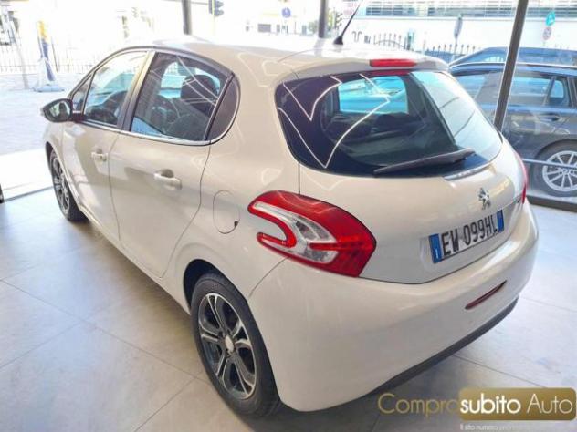 PEUGEOT 208 1.4 8V HDi 68CV 5p. Allure rif. 23809011 - Foto 5