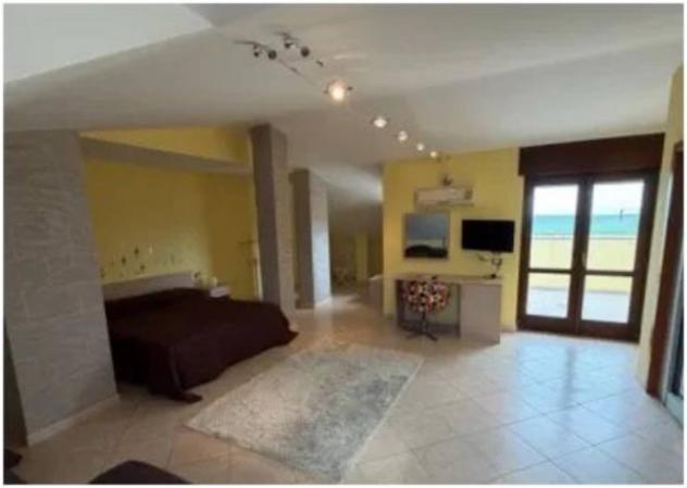 Immobile in asta di 319 m² con più di 5 locali e box auto in vendita a Castelluccio dei Sauri - Foto 15