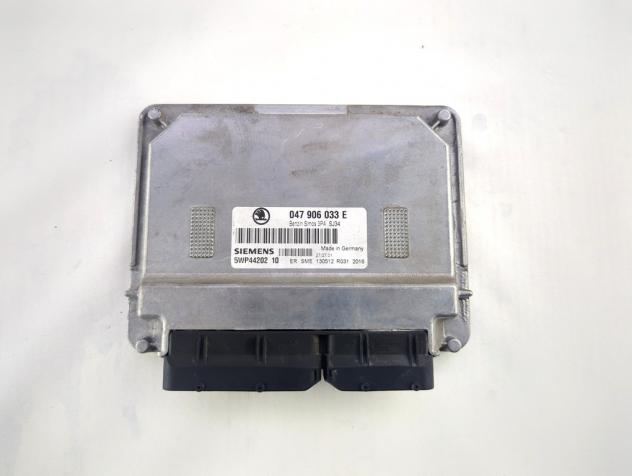 047906033E CENTRALINA INIEZIONE MOTORE SKODA FABIA 1.4 B 44KW 5P (2001) RICAMBIO USATO