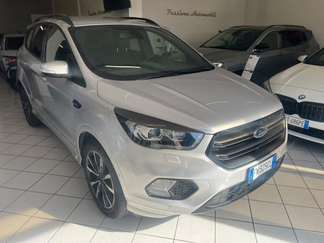 Ford Kuga 1.5 TDCI 120 CV S&S 2WD ST-Line - Foto 3