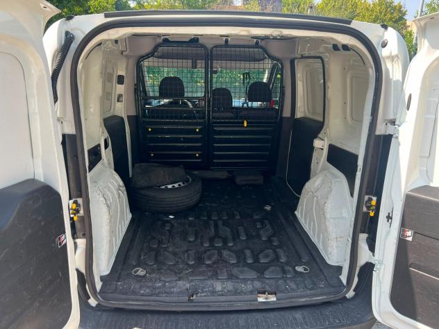 Fiat Dobl1.6 MJT 105CV Pianale Cabinato Maxi 3 posti - Foto 6