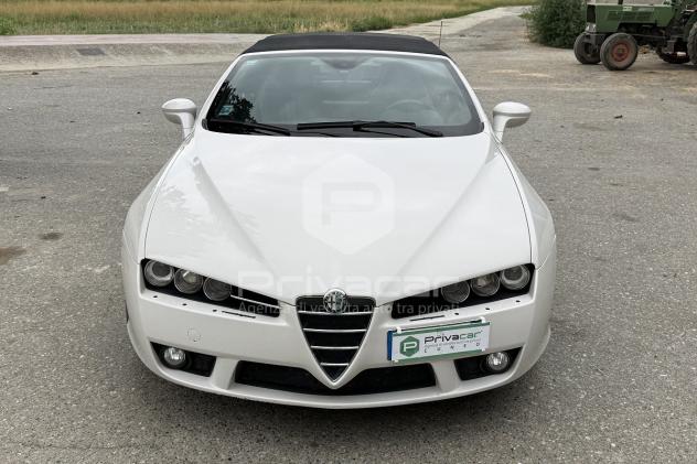 ALFA ROMEO Spider 2.4 JTDm - Foto 2