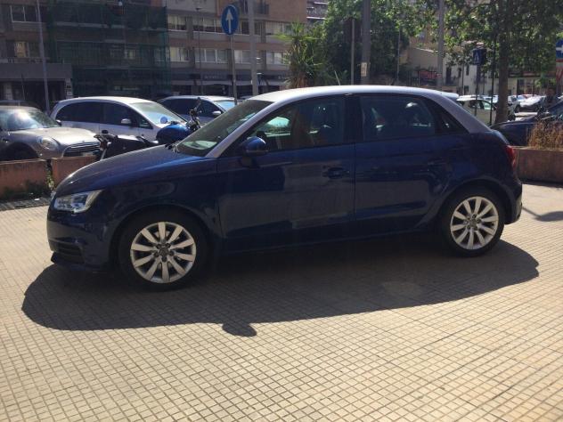Audi A1 1.6 TDI 116 CV Admired - Foto 9