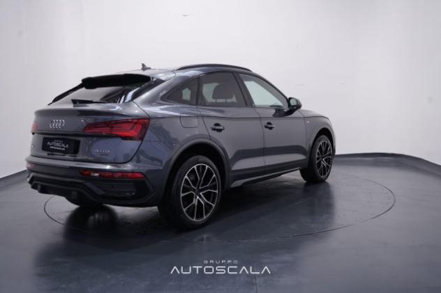 AUDI Q5 SPB 40 TDI quattro S tronic S line Black Line rif. 22581112 - Foto 6