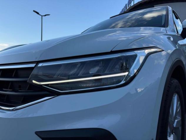 VOLKSWAGEN Tiguan 2.0 TDI 150 CV DSG Elegance TETTO*LED!! rif. 23891213 - Foto 6