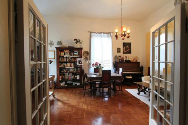 APPARTAMENTO di 6 vani e di 150 mq (GROSSETO) rif. 03639
