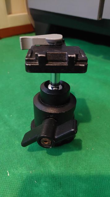 Testa a sfera fotografica Manfrotto 352RC - Foto 5