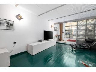 Loft / Open Space di 124 m² con 2 locali e box auto in affitto a Milano