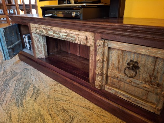Mobile etnico in legno massello intarsiato - Foto 3
