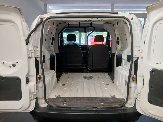 Citroen Nemo 1.4 Hdi Autocarro 2 posti solo 79000 kilometri - Foto 9