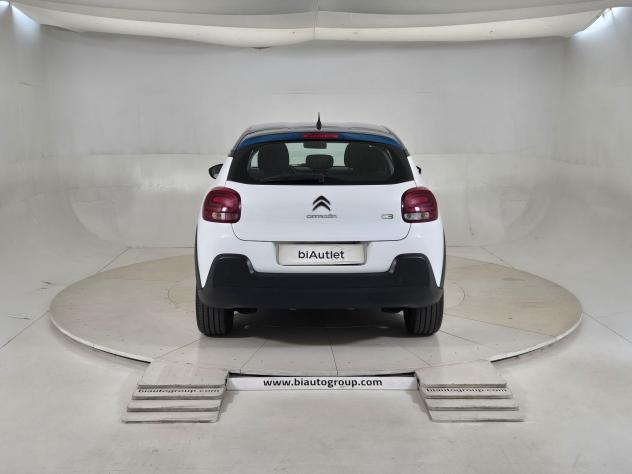 Citroën C3 2017 Benzina 1.2 puretech Shine s&s 83cv neopatentati my18 - Foto 3