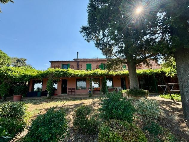 Casale in vendita a Montelopio - Peccioli 350 mq Rif: 1334992