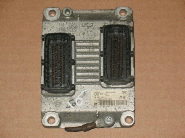 0261207421 ECU MOTORE BOSCH 0261207421 OPEL 24443795 ME 7.6 H4