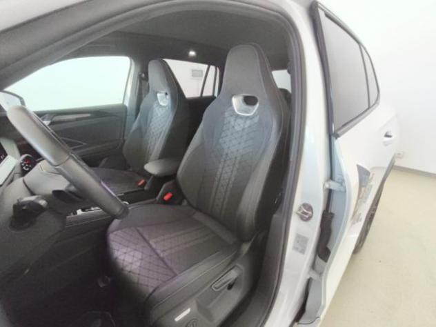 VOLKSWAGEN Tiguan 1.5 MILD HYBRID BENZINA 150 CV ACT DSG R-Line Plus rif. 23909204 - Foto 9