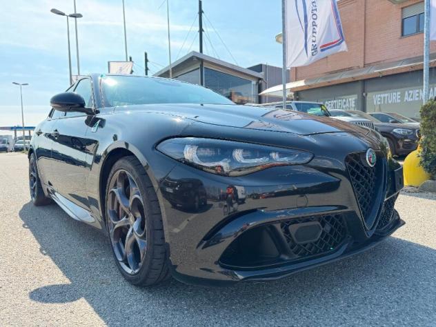 ALFA ROMEO Giulia (2016) Giulia 2.9 V6 Bi-Turbo AT8 Quadrifoglio - Foto 2