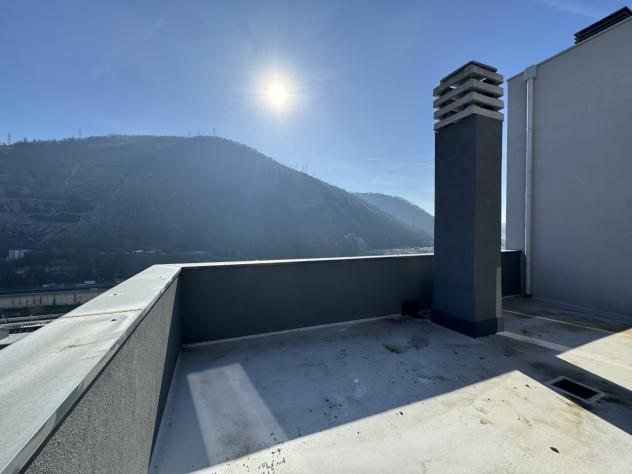 Trilocale in vendita a Genova, Val Bisagno