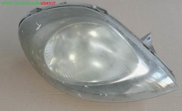 PROIETTORE DX Da Lucidare (Pic.Sgn) - 91165720 - 7700311372  Parti elettriche  Fanaleria  Proiettori  Proiettore ant. RENAULT - TRAFIC - 01-06-2001 -