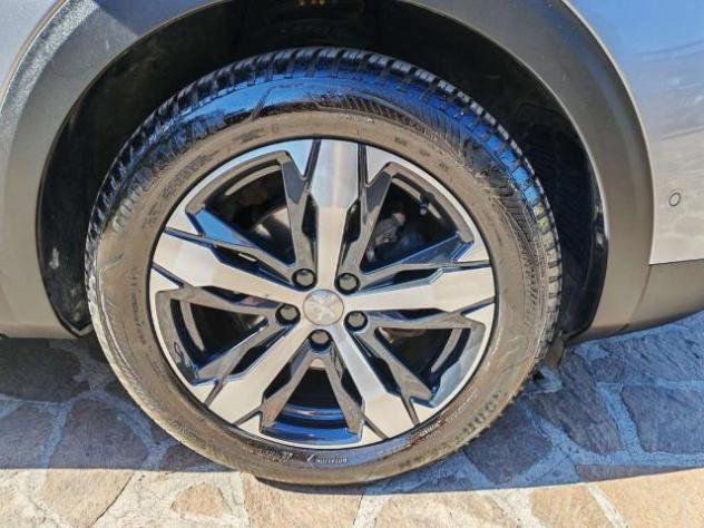 Peugeot 3008 1.5 bluehdi Allure Pack s&s 130cv eat8 - Foto 4