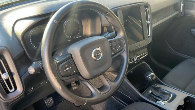 Volvo XC40 D3 Business - Foto 8