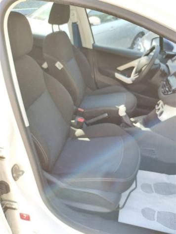 PEUGEOT 208 1.0 68cv 5 porte CRUISE CONTROL, CLIMA rif. 17375853 - Foto 7