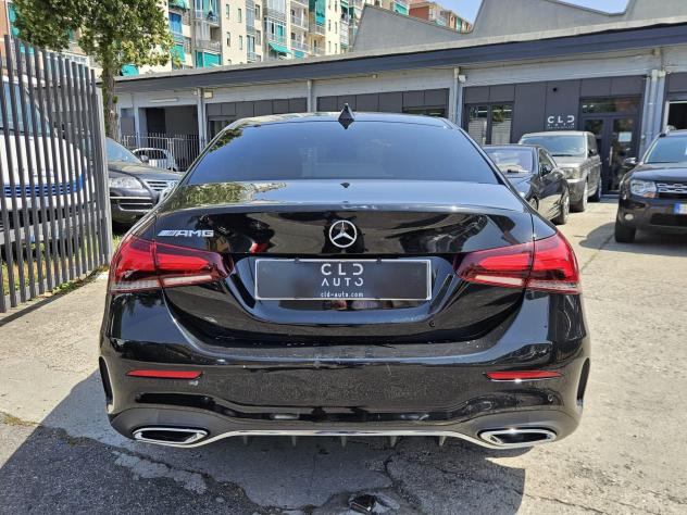 Mercedes-Benz Classe A Berlina A 180 d Automatic Premium AMG - Foto 5
