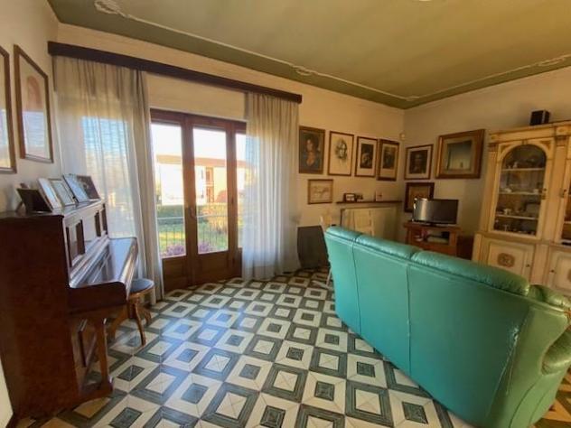 Villa in vendita a San Cassiano a Vico - Lucca 280 mq Rif: 1231853