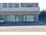 PRIVATO VENDE a Cantù, Locale ristrutturato 200 mq in Classe B con Canna Fumaria