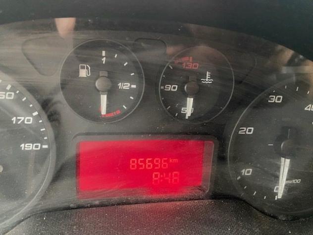 IVECO DAILY 35C14 CAB. KM 85696 ANNO 2018 rif. 21127107 - Foto 9