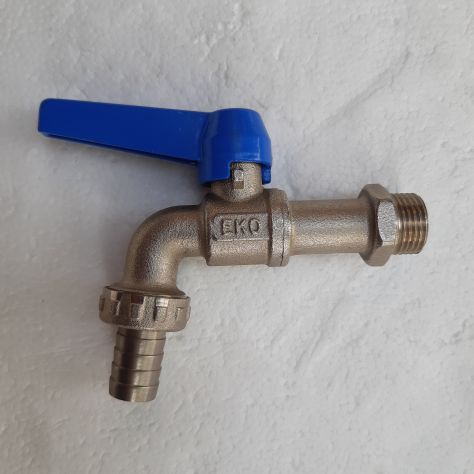 Un rubinetto e due tubi flessibili per acqua, nuovi - Foto 4
