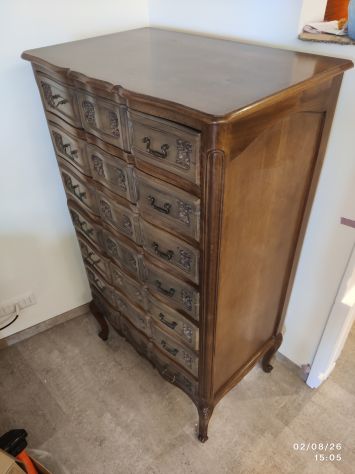 Vendo settimino in stile classico in legno color noce, con 7 cassetti capienti. - Foto 3