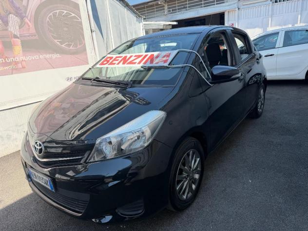 TOYOTA - Yaris - 1.0 5 porte Lounge - Foto 3
