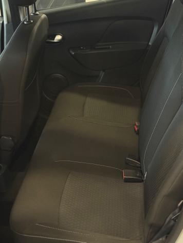 Dacia Sandero 1.5 dCi 8V 75CV Start&Stop Comfort - Foto 8