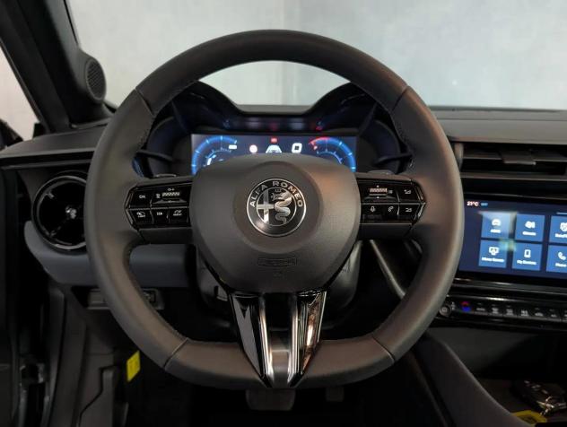 Alfa Romeo Junior Ibrida 1.2 145CV Hybrid eDCT6 ibrida - Foto 7
