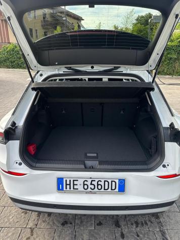 Volkswagen T-Roc TRoc 1.5 eTSI 150 CV ACT Life DSG - Foto 9
