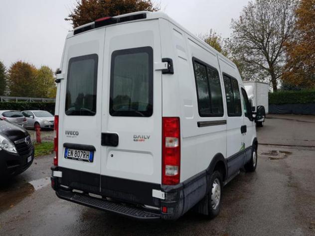 IVECO Daily 9 POSTI ELETTRICO DIESEL rif. 24037197 - Foto 3