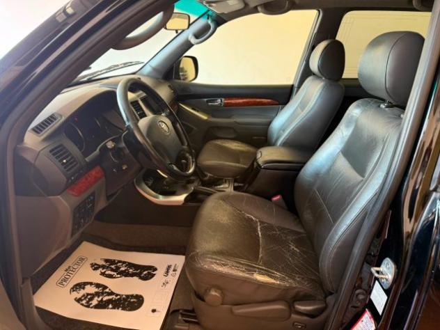 TOYOTA Land Cruiser 3.0 D-4D 3 porte aut. Executive rif. 23868050 - Foto 5