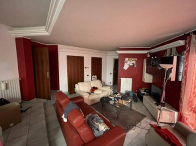 Immobile in asta di 345 m², box auto in vendita a Inveruno - Foto 3