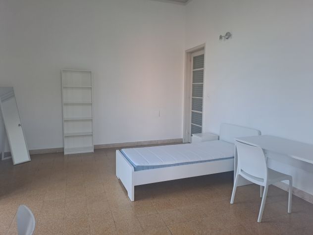 Stanza di 20mq, vicino facoltà economia, Corso Italia/Piazza Iolanda - Foto 2