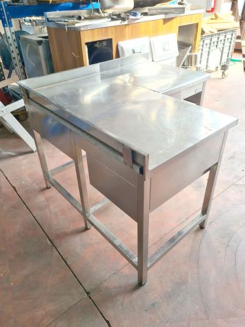 tavolo inox angolare con cassetto usato - Foto 3