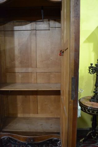 Armadio stile Luigi XV rocaille prima metà del XX - Foto 5