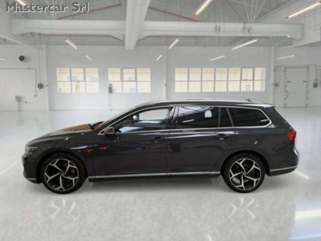 VOLKSWAGEN Passat Variant Passat Variant 2.0 tdi Executive 4motion 200cv dsg rif. 23803558 - Foto 8