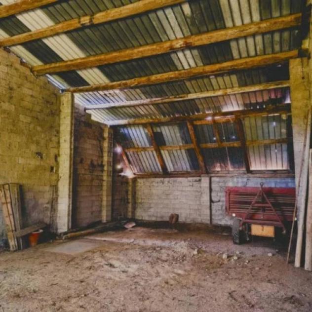 Immobile in asta di 257 m², box auto in vendita a Campolongo Maggiore - Foto 8